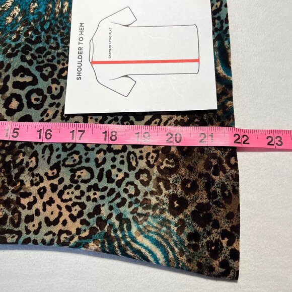 🧥 Laura Petite Size L Animal Print Bold Fashion for Fall Transition timeless - Picture 7 of 8